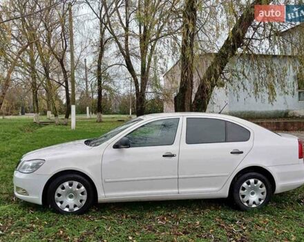 Білий Шкода Октавія, об'ємом двигуна 1.4 л та пробігом 207 тис. км за 7700 $, фото 4 на Automoto.ua