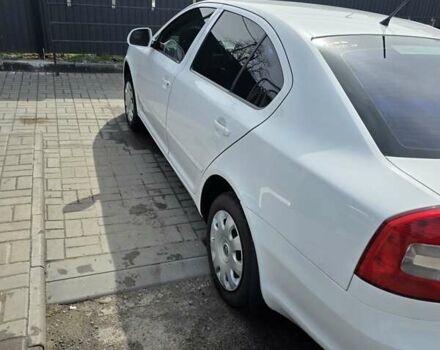 Белый Шкода Октавия, объемом двигателя 1.8 л и пробегом 200 тыс. км за 8300 $, фото 18 на Automoto.ua