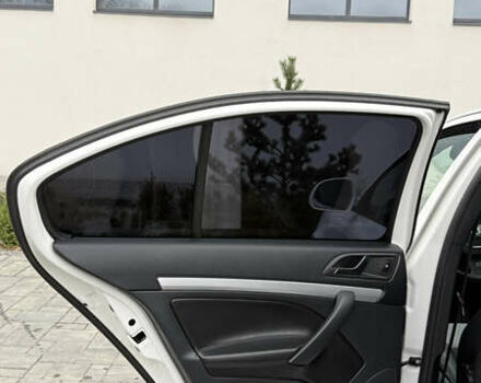 Белый Шкода Октавия, объемом двигателя 1.97 л и пробегом 239 тыс. км за 11999 $, фото 32 на Automoto.ua