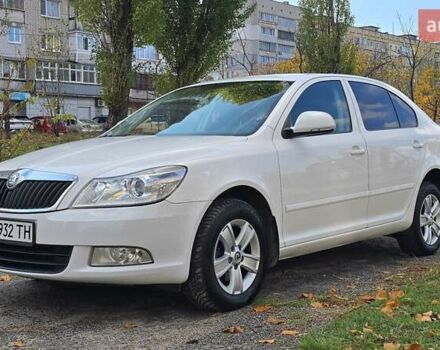 Білий Шкода Октавія, об'ємом двигуна 1.97 л та пробігом 180 тис. км за 8700 $, фото 2 на Automoto.ua