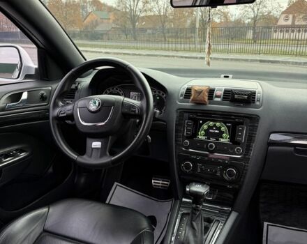 Білий Шкода Октавія, об'ємом двигуна 2 л та пробігом 202 тис. км за 11200 $, фото 16 на Automoto.ua