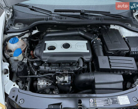 Белый Шкода Октавия, объемом двигателя 1.8 л и пробегом 37 тыс. км за 10900 $, фото 28 на Automoto.ua