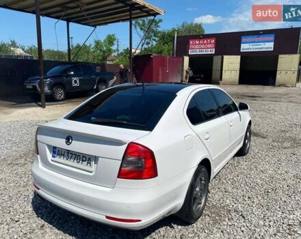 Білий Шкода Октавія, об'ємом двигуна 1.8 л та пробігом 103 тис. км за 8500 $, фото 14 на Automoto.ua