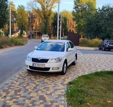 Шкода Октавія 2012 у Чернігові на Automoto.ua Білий Шкода Октавія, об'ємом двигуна 1.6 л та пробігом 94 тис. км за 12500 $, фото 1 на Automoto.ua