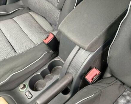 Белый Шкода Октавия, объемом двигателя 1.6 л и пробегом 286 тыс. км за 7500 $, фото 11 на Automoto.ua