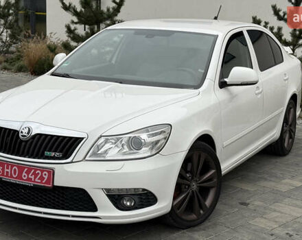 Белый Шкода Октавия, объемом двигателя 1.97 л и пробегом 239 тыс. км за 11999 $, фото 3 на Automoto.ua