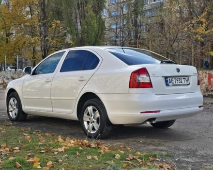 Белый Шкода Октавия, объемом двигателя 2 л и пробегом 180 тыс. км за 8700 $, фото 13 на Automoto.ua