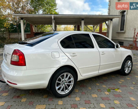 Шкода Октавия 2012 в Одессе на Automoto.ua Белый Шкода Октавия, объемом двигателя 1.97 л и пробегом 314 тыс. км за 9700 $, фото 24 на Automoto.ua