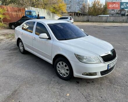 Шкода Октавия 2012 в Днепре (Днепропетровске) на Automoto.ua Белый Шкода Октавия, объемом двигателя 1.8 л и пробегом 167 тыс. км за 6700 $, фото 7 на Automoto.ua