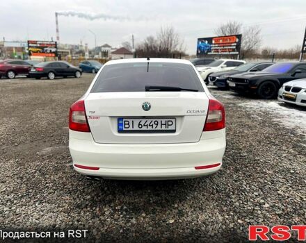Белый Шкода Октавия, объемом двигателя 1.8 л и пробегом 249 тыс. км за 7499 $, фото 5 на Automoto.ua