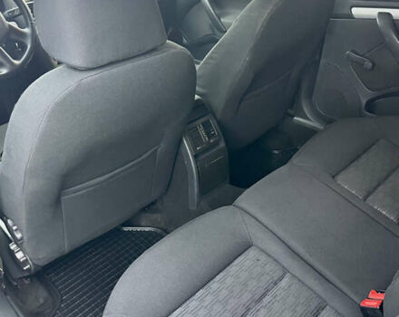 Белый Шкода Октавия, объемом двигателя 1.6 л и пробегом 312 тыс. км за 7500 $, фото 9 на Automoto.ua