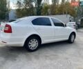 Шкода Октавия 2012 в Днепре (Днепропетровске) на Automoto.ua Белый Шкода Октавия, объемом двигателя 1.8 л и пробегом 167 тыс. км за 6700 $, фото 14 на Automoto.ua