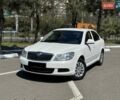 Белый Шкода Октавия, объемом двигателя 1.6 л и пробегом 173 тыс. км за 7400 $, фото 1 на Automoto.ua