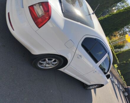 Белый Шкода Октавия, объемом двигателя 1.6 л и пробегом 188 тыс. км за 7600 $, фото 7 на Automoto.ua