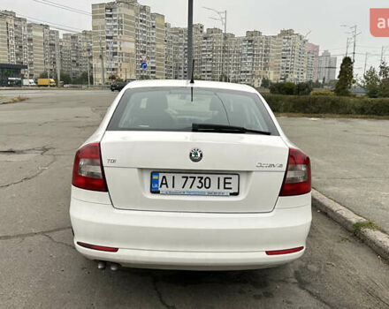 Білий Шкода Октавія, об'ємом двигуна 1.9 л та пробігом 306 тис. км за 7200 $, фото 1 на Automoto.ua