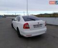 Білий Шкода Октавія, об'ємом двигуна 1.2 л та пробігом 305 тис. км за 5900 $, фото 3 на Automoto.ua