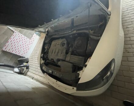 Белый Шкода Октавия, объемом двигателя 0 л и пробегом 312 тыс. км за 3500 $, фото 2 на Automoto.ua