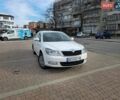 Білий Шкода Октавія, об'ємом двигуна 1.6 л та пробігом 228 тис. км за 9500 $, фото 1 на Automoto.ua