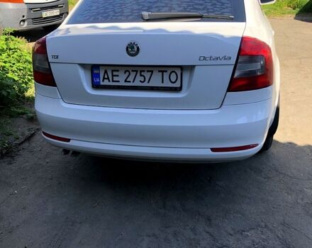 Белый Шкода Октавия, объемом двигателя 1.9 л и пробегом 270 тыс. км за 9500 $, фото 3 на Automoto.ua