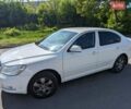 Білий Шкода Октавія, об'ємом двигуна 1.8 л та пробігом 222 тис. км за 8500 $, фото 1 на Automoto.ua