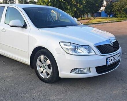 Белый Шкода Октавия, объемом двигателя 1.8 л и пробегом 183 тыс. км за 8300 $, фото 8 на Automoto.ua