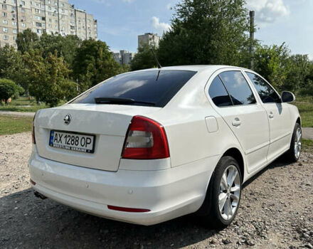 Білий Шкода Октавія, об'ємом двигуна 1.6 л та пробігом 156 тис. км за 8500 $, фото 9 на Automoto.ua