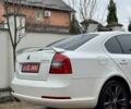 Белый Шкода Октавия, объемом двигателя 2 л и пробегом 239 тыс. км за 12750 $, фото 24 на Automoto.ua