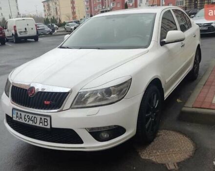 Белый Шкода Октавия, объемом двигателя 1.8 л и пробегом 225 тыс. км за 8700 $, фото 9 на Automoto.ua