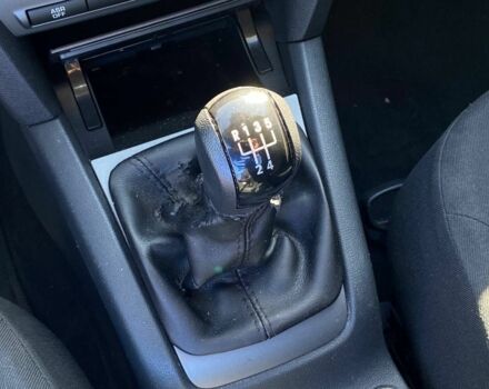 Білий Шкода Октавія, об'ємом двигуна 1.6 л та пробігом 252 тис. км за 8400 $, фото 13 на Automoto.ua