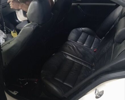 Білий Шкода Октавія, об'ємом двигуна 1.8 л та пробігом 220 тис. км за 13800 $, фото 7 на Automoto.ua