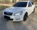 Белый Шкода Октавия, объемом двигателя 1.6 л и пробегом 2 тыс. км за 8000 $, фото 1 на Automoto.ua
