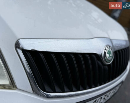 Белый Шкода Октавия, объемом двигателя 1.8 л и пробегом 37 тыс. км за 10900 $, фото 20 на Automoto.ua