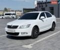Белый Шкода Октавия, объемом двигателя 1.8 л и пробегом 297 тыс. км за 6300 $, фото 1 на Automoto.ua