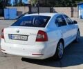 Белый Шкода Октавия, объемом двигателя 1.6 л и пробегом 290 тыс. км за 8500 $, фото 4 на Automoto.ua