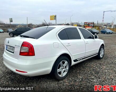 Белый Шкода Октавия, объемом двигателя 1.8 л и пробегом 249 тыс. км за 7499 $, фото 4 на Automoto.ua