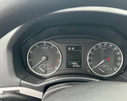 Белый Шкода Октавия, объемом двигателя 1.8 л и пробегом 56 тыс. км за 12000 $, фото 6 на Automoto.ua