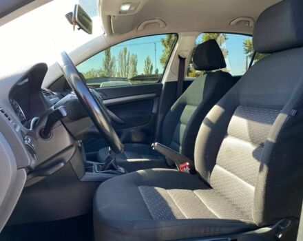 Білий Шкода Октавія, об'ємом двигуна 1.6 л та пробігом 252 тис. км за 8400 $, фото 14 на Automoto.ua