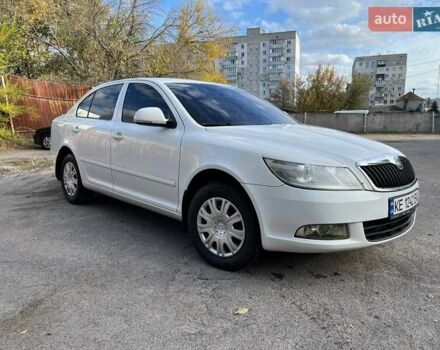 Шкода Октавия 2012 в Днепре (Днепропетровске) на Automoto.ua Белый Шкода Октавия, объемом двигателя 1.8 л и пробегом 167 тыс. км за 6700 $, фото 8 на Automoto.ua
