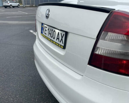 Белый Шкода Октавия, объемом двигателя 1.6 л и пробегом 312 тыс. км за 7500 $, фото 18 на Automoto.ua