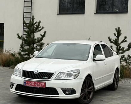 Белый Шкода Октавия, объемом двигателя 1.97 л и пробегом 239 тыс. км за 11999 $, фото 2 на Automoto.ua