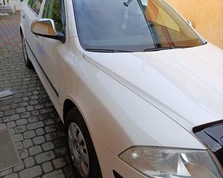 Білий Шкода Октавія, об'ємом двигуна 1.6 л та пробігом 285 тис. км за 7950 $, фото 26 на Automoto.ua