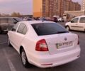 Белый Шкода Октавия, объемом двигателя 1.8 л и пробегом 56 тыс. км за 12000 $, фото 1 на Automoto.ua