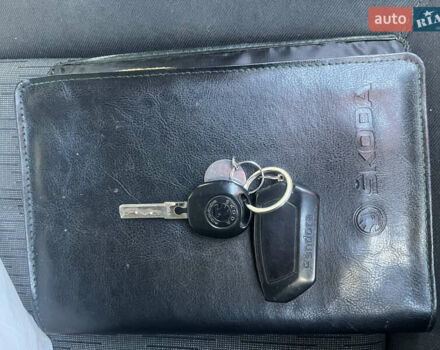 Белый Шкода Октавия, объемом двигателя 1.6 л и пробегом 186 тыс. км за 7700 $, фото 23 на Automoto.ua