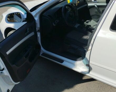 Белый Шкода Октавия, объемом двигателя 1.6 л и пробегом 188 тыс. км за 7600 $, фото 3 на Automoto.ua