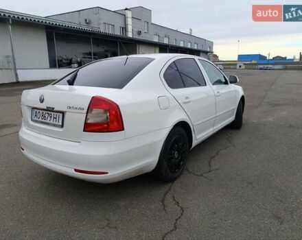 Білий Шкода Октавія, об'ємом двигуна 1.2 л та пробігом 305 тис. км за 5900 $, фото 2 на Automoto.ua