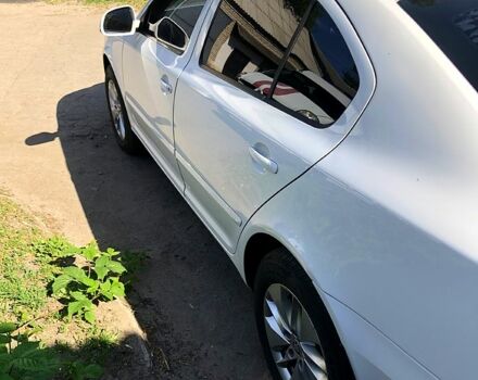 Белый Шкода Октавия, объемом двигателя 1.9 л и пробегом 270 тыс. км за 9500 $, фото 1 на Automoto.ua
