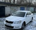Белый Шкода Октавия, объемом двигателя 1.6 л и пробегом 234 тыс. км за 7900 $, фото 1 на Automoto.ua