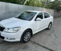 Белый Шкода Октавия, объемом двигателя 2 л и пробегом 236 тыс. км за 8799 $, фото 1 на Automoto.ua