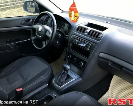 Белый Шкода Октавия, объемом двигателя 1.2 л и пробегом 138 тыс. км за 6700 $, фото 5 на Automoto.ua