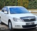 Белый Шкода Октавия, объемом двигателя 2 л и пробегом 131 тыс. км за 8300 $, фото 1 на Automoto.ua